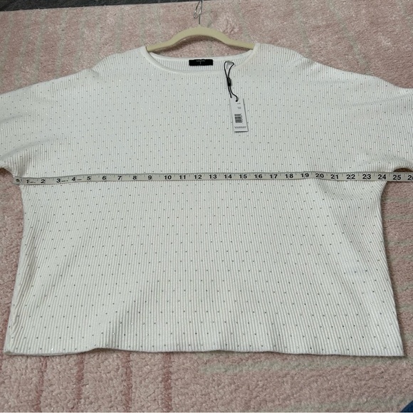 T Tahari Off White Knit Silver Rhinestone Sweater Size Large Holiday Winter Fall - Picture 7 of 14